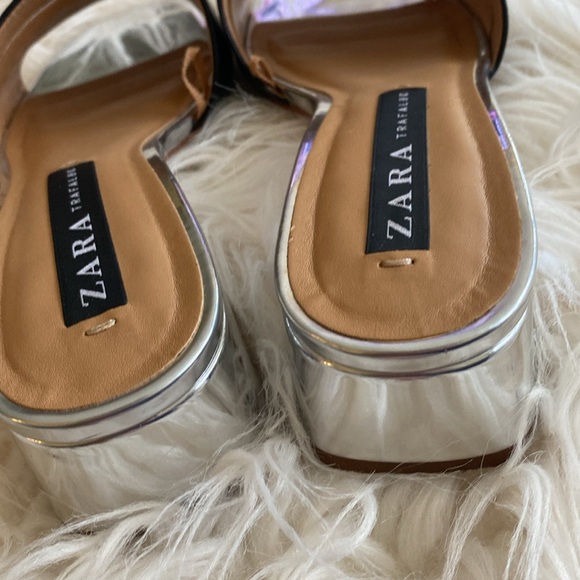 ZARA Trafaluc flip on sandals - Picture 5 of 13
